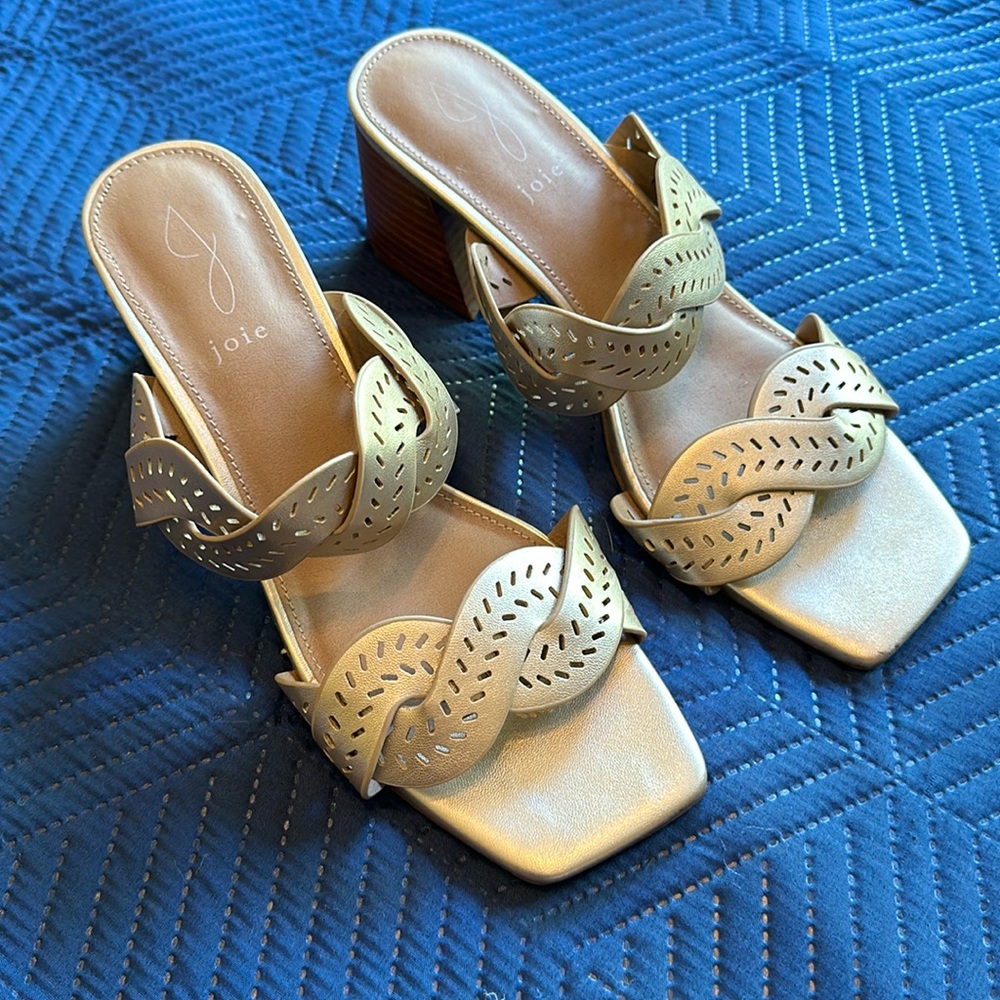 Jolie gold mini heels